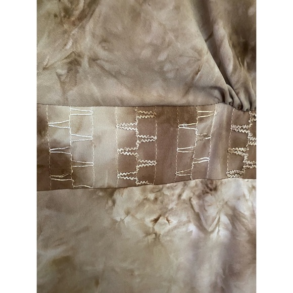 Avenue tie dye /sequin cocoa tones plus size top - Picture 5 of 8